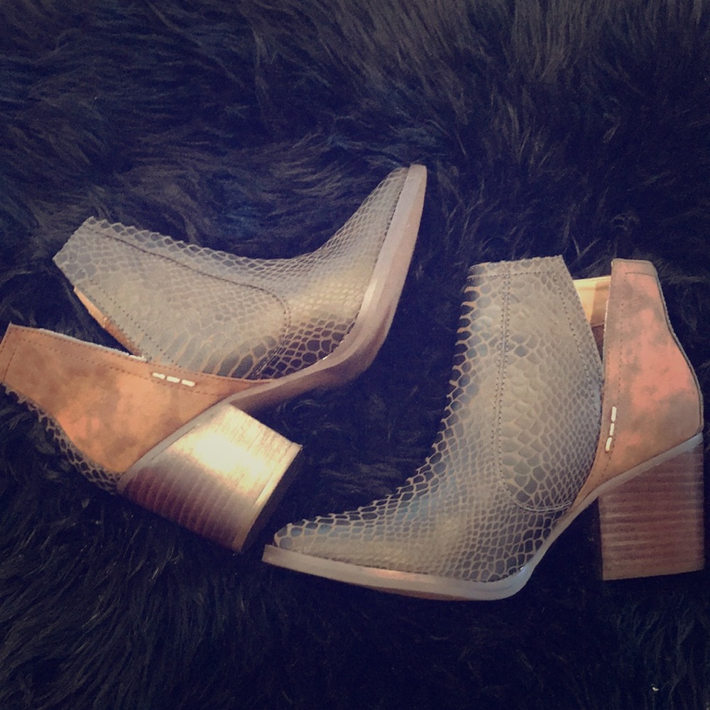 Boots by NOT RATED
